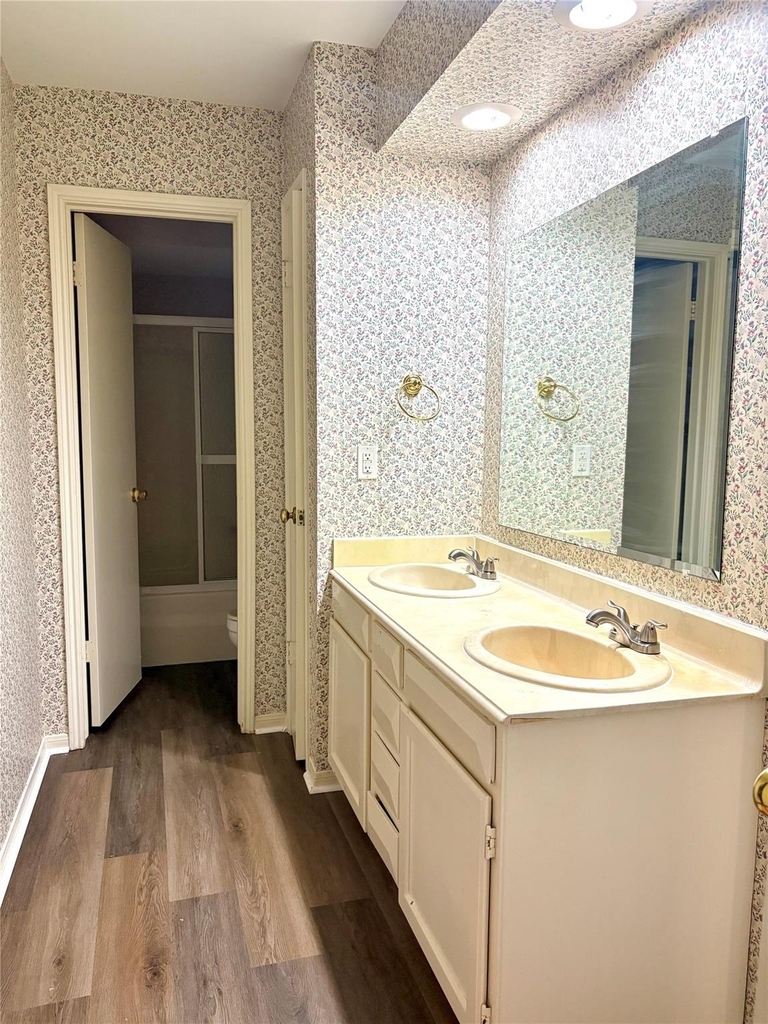 14213 Lost Meadow Lane - Photo 33
