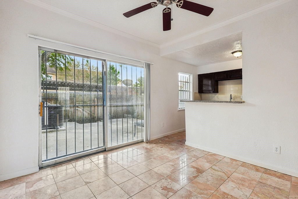 7700 Creekbend Drive - Photo 7
