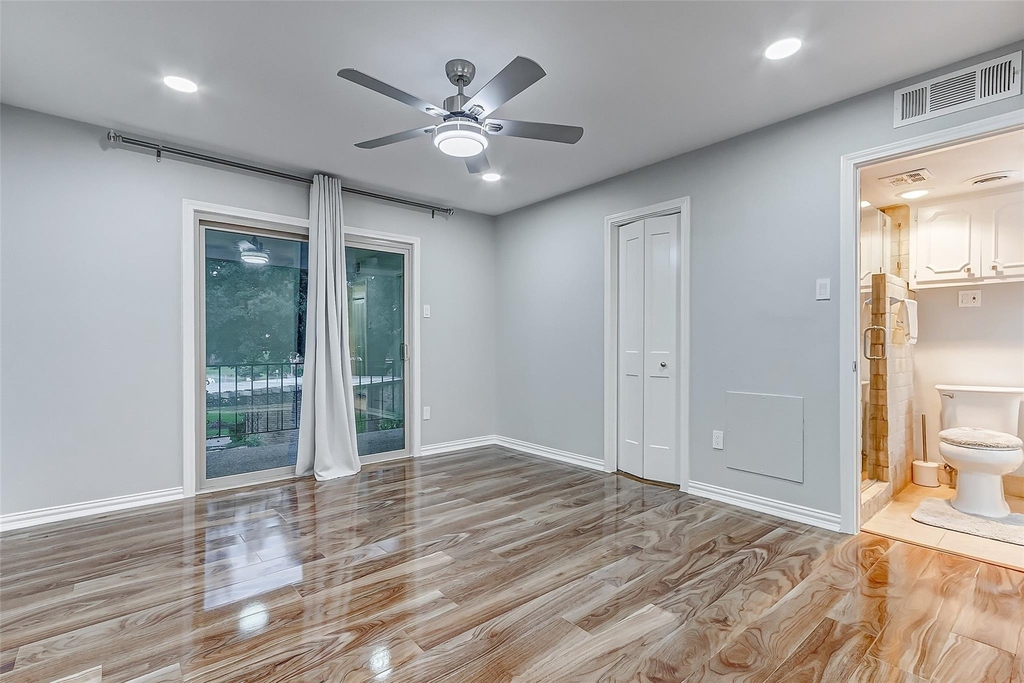 7600 Burgoyne Road - Photo 13