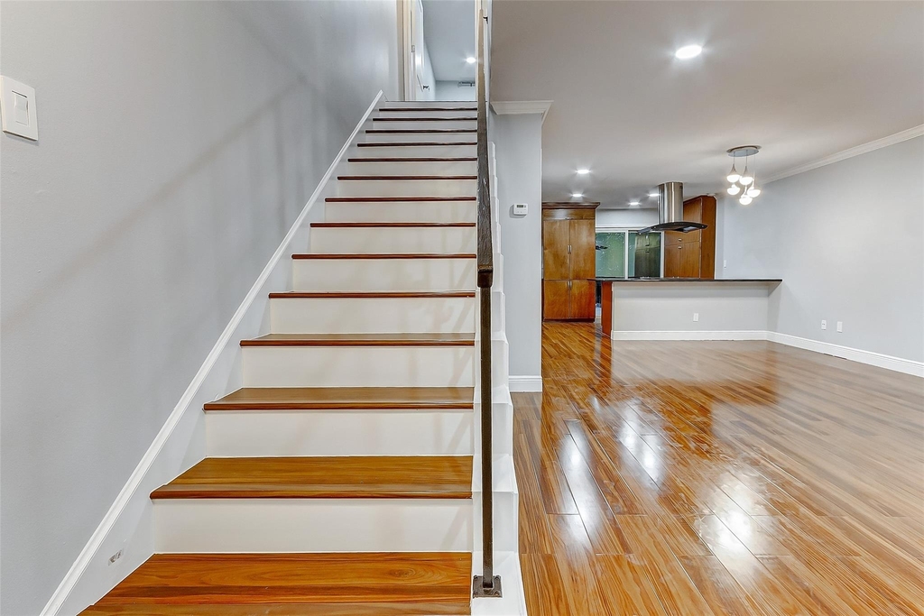 7600 Burgoyne Road - Photo 12