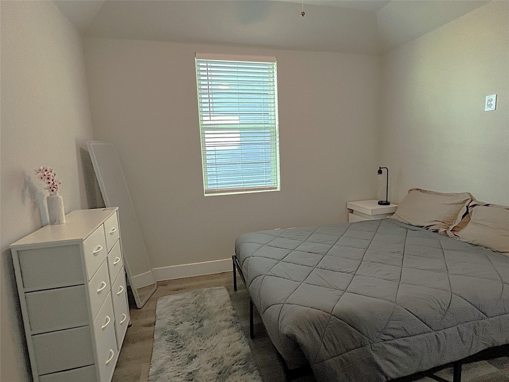 19106 Sears Drive - Photo 12