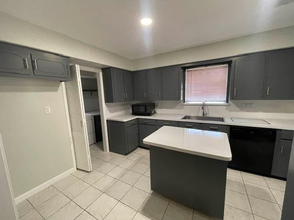 11002 Segrest Drive - Photo 5