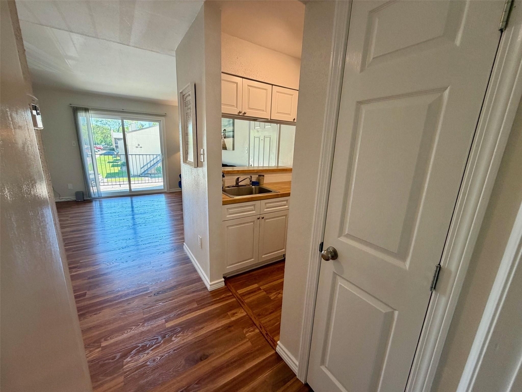 3300 Pebblebrook Drive - Photo 18