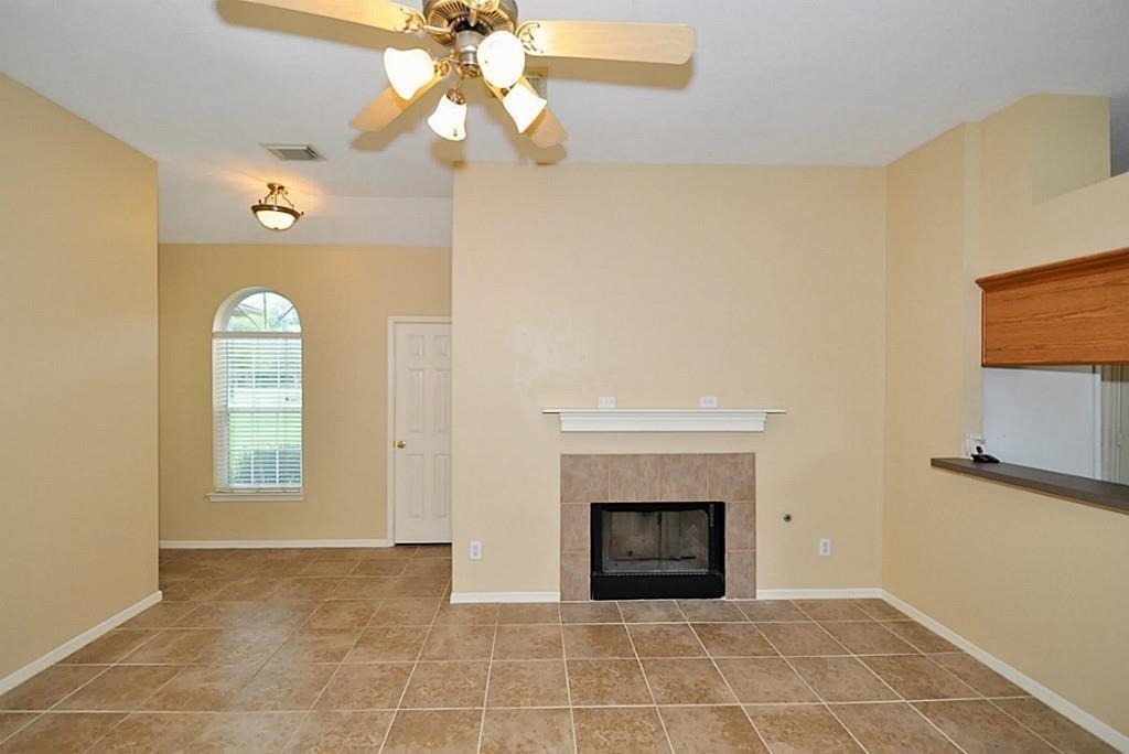 8715 Charity Street - Photo 7