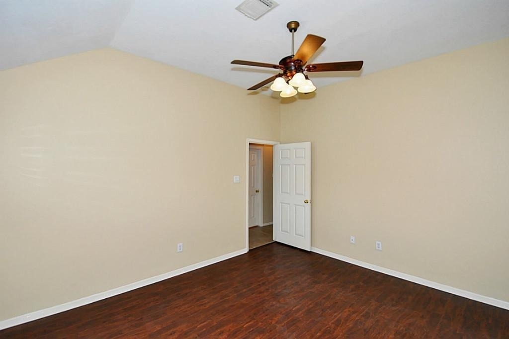 8715 Charity Street - Photo 9