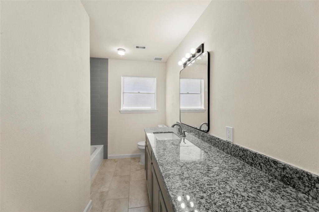 22019 Kenchester Drive - Photo 18