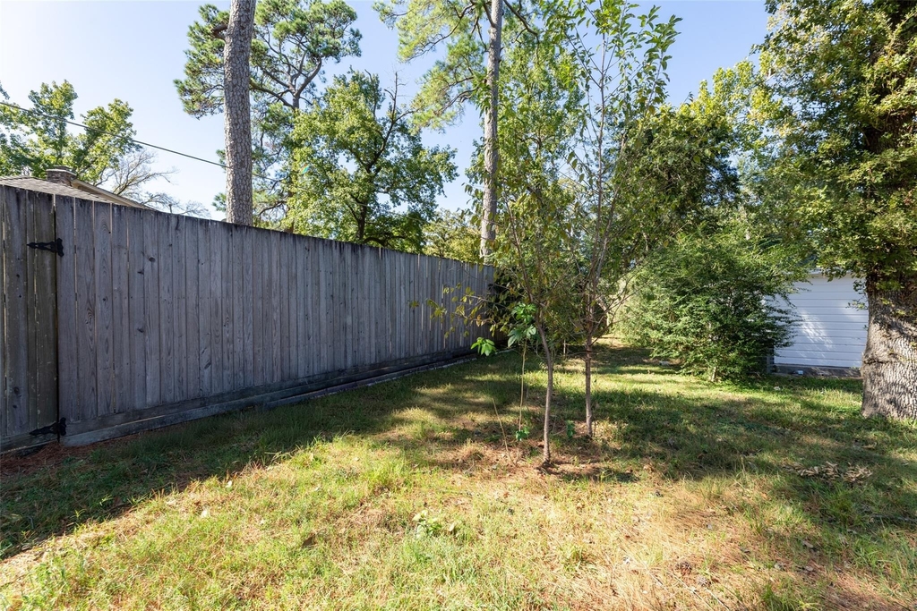 22019 Kenchester Drive - Photo 32