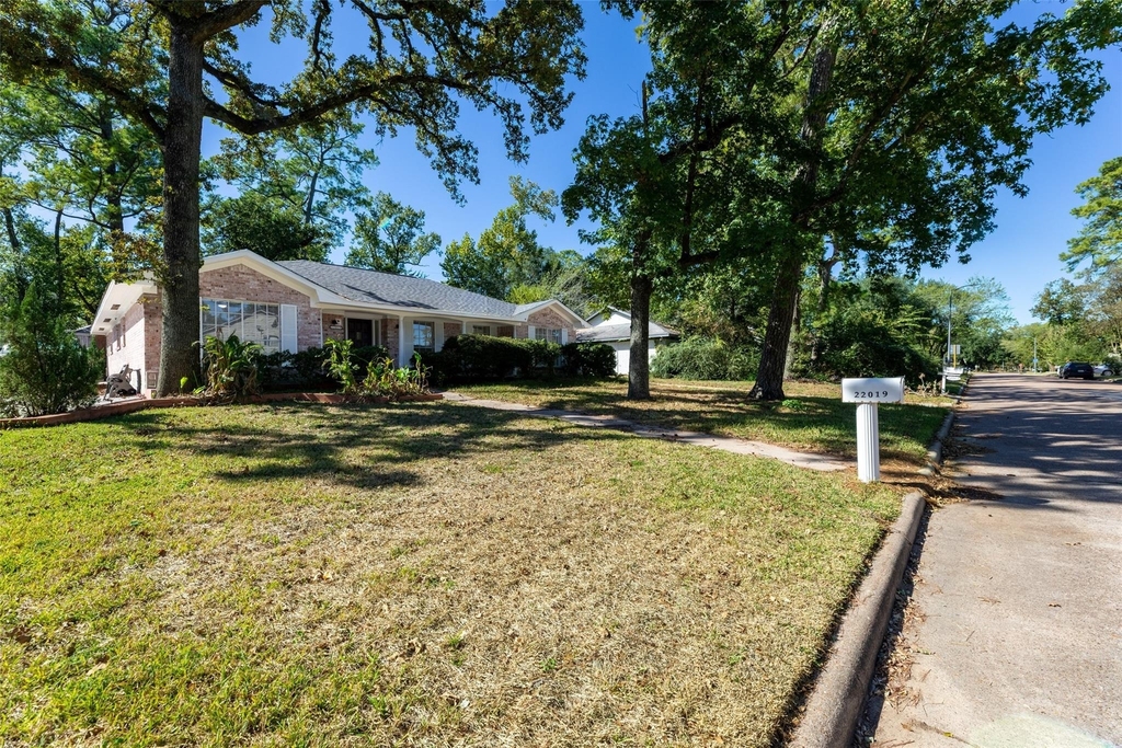 22019 Kenchester Drive - Photo 29