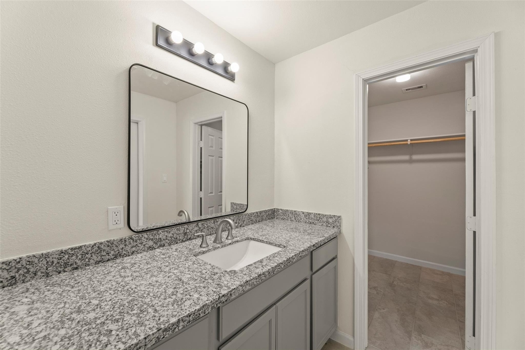 22019 Kenchester Drive - Photo 25