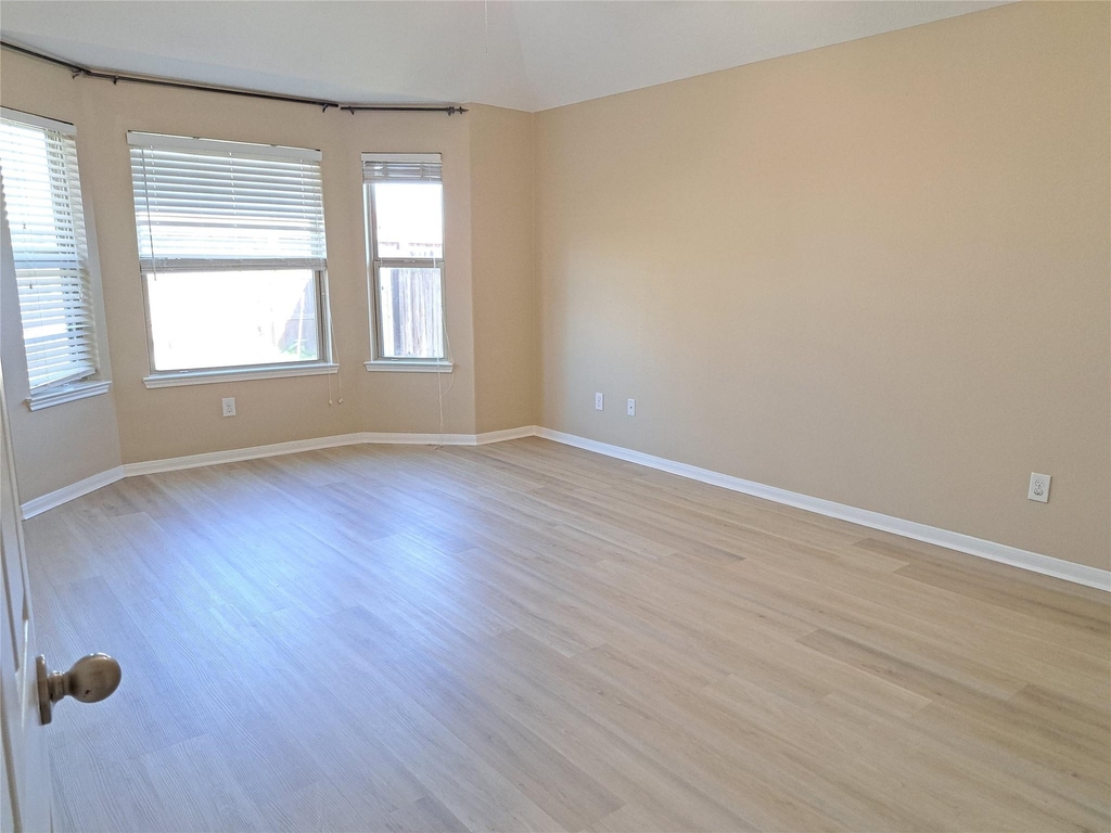 21910 Cascade Hollow Lane - Photo 17