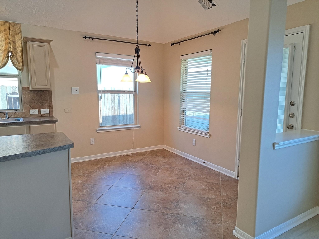 21910 Cascade Hollow Lane - Photo 11