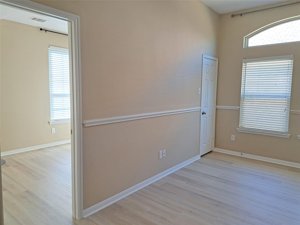 21910 Cascade Hollow Lane - Photo 3