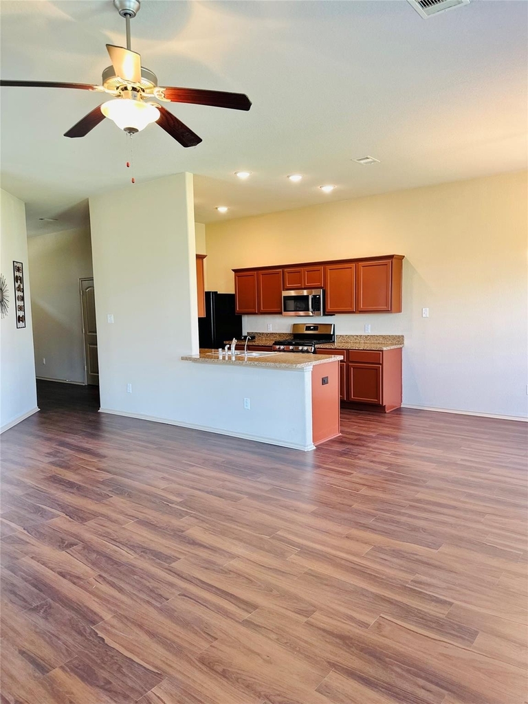 5202 Lilac Hollow Lane - Photo 7