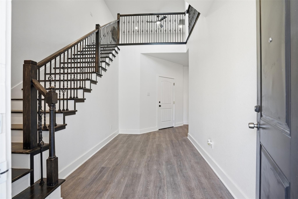 3411 Nance Street - Photo 3