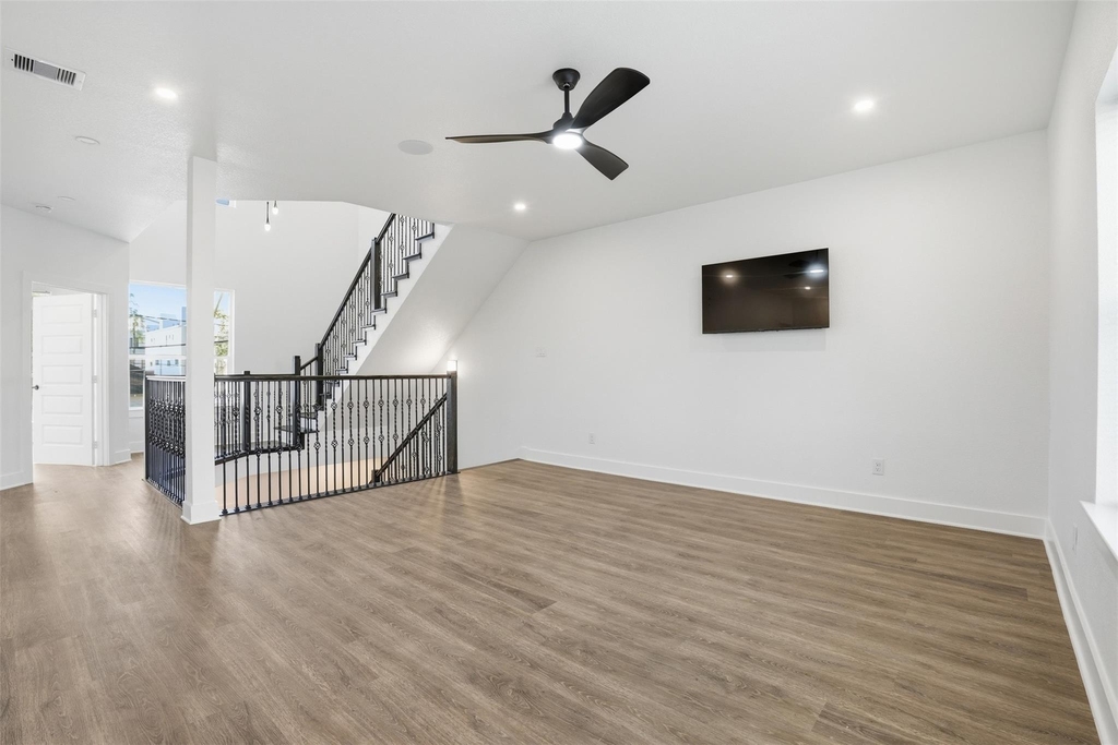 3411 Nance Street - Photo 14