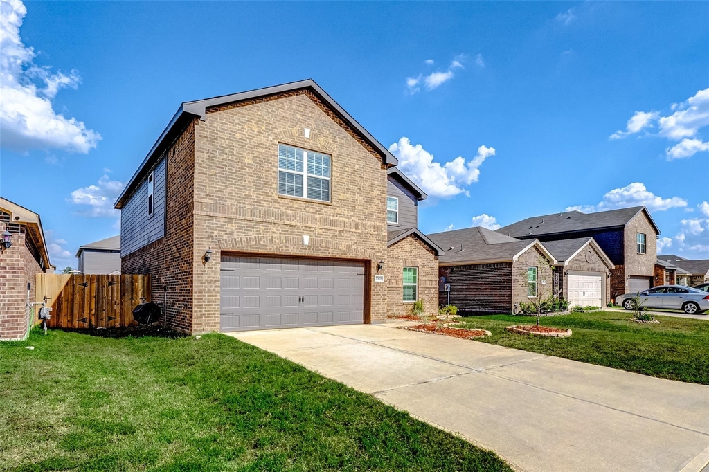 20618 Bauer Gulch Drive - Photo 0