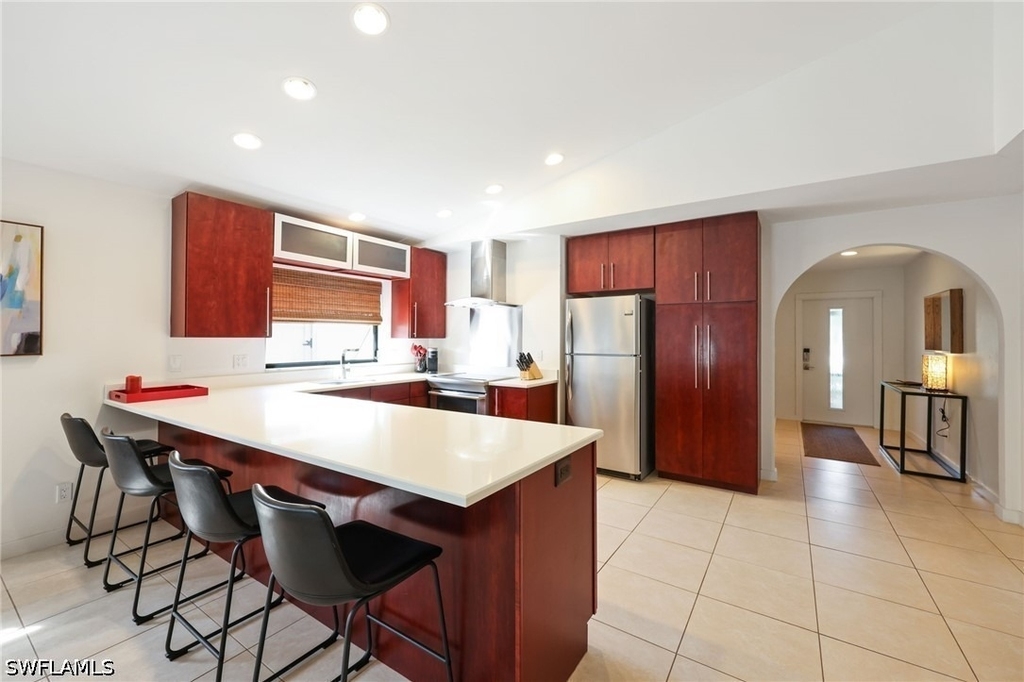 648 96th Avenue N - Photo 5