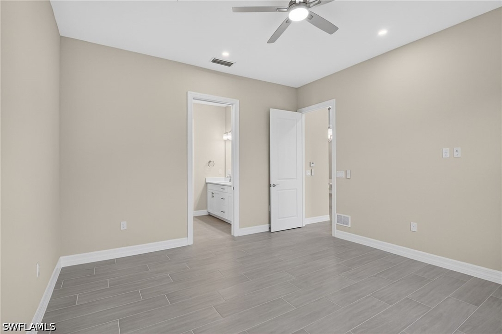 286 Indies Drive E - Photo 16