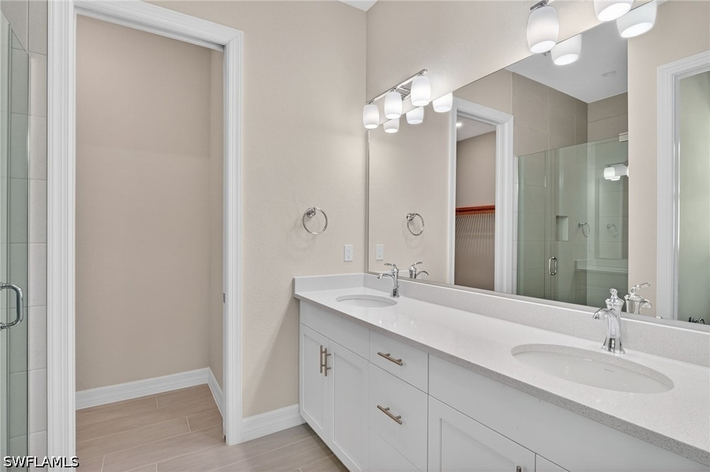 286 Indies Drive E - Photo 9