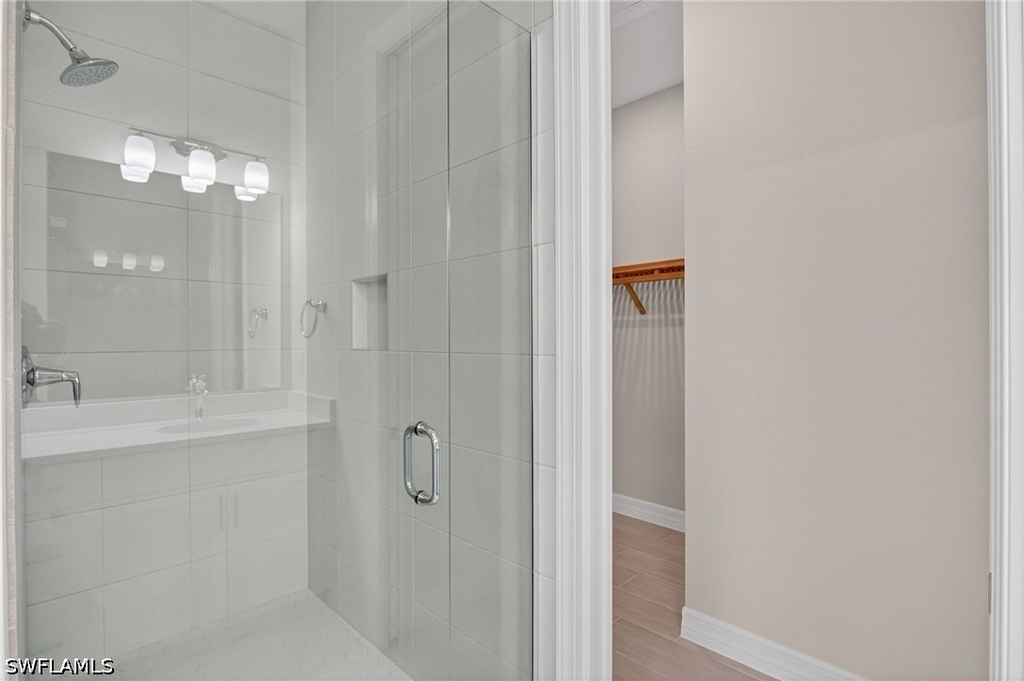 286 Indies Drive E - Photo 10