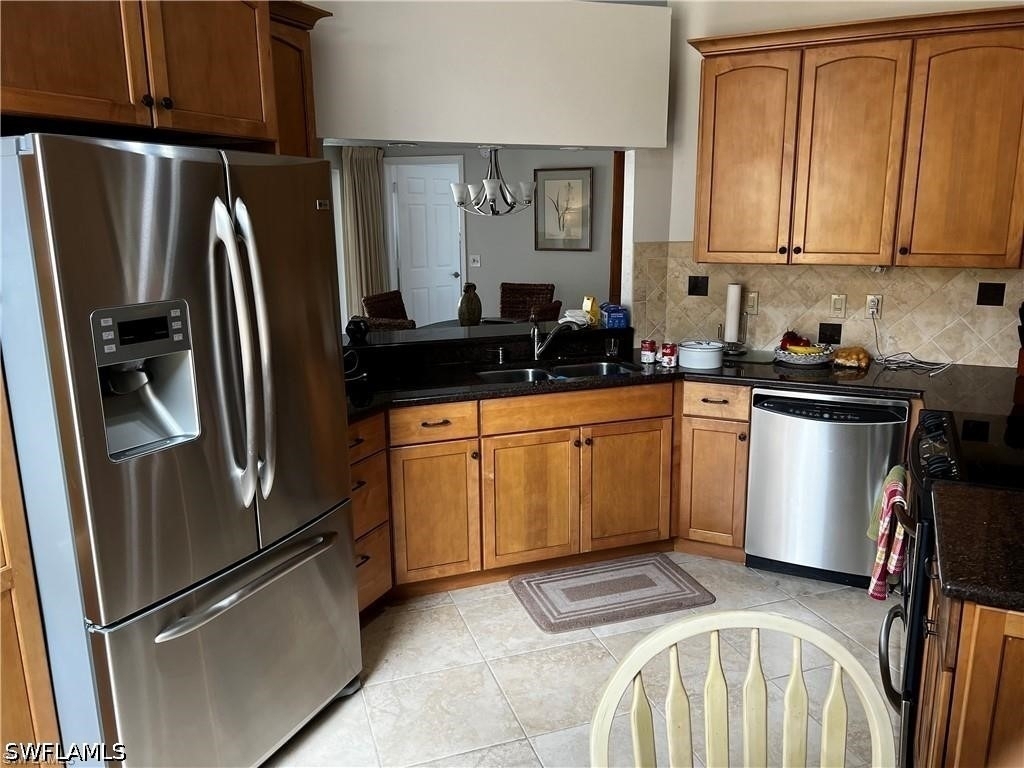 607 Beachwalk Circle - Photo 3