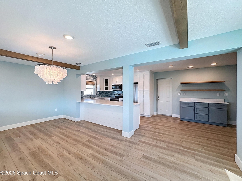 1707 Shore Drive - Photo 9