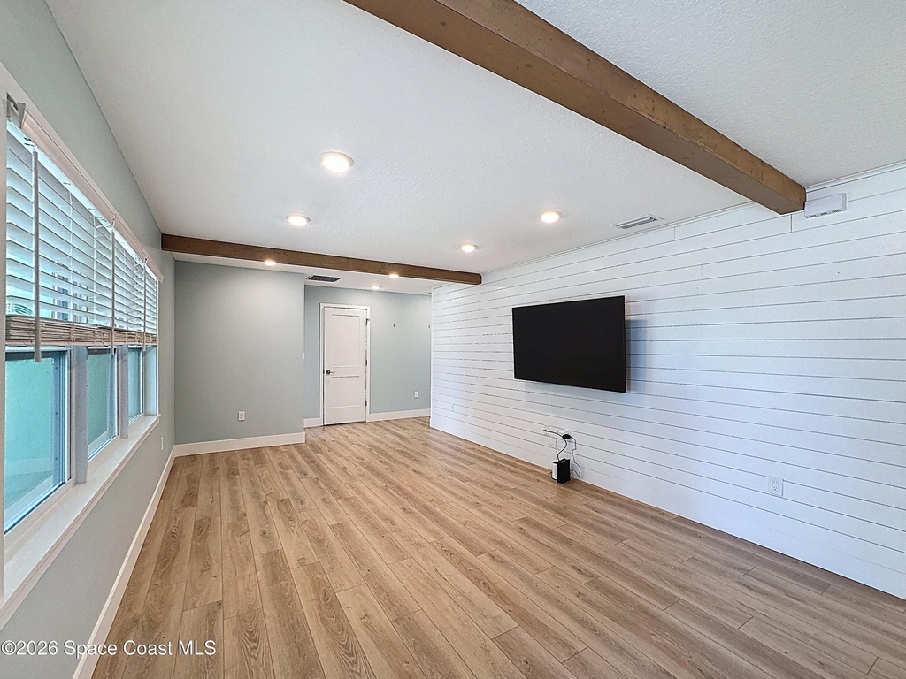 1707 Shore Drive - Photo 12