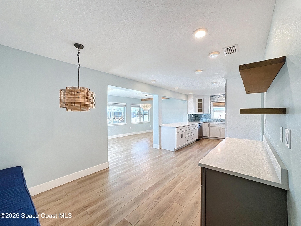 1707 Shore Drive - Photo 7