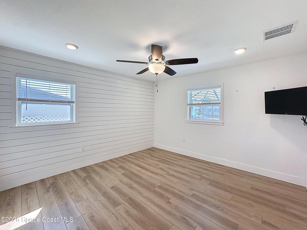1707 Shore Drive - Photo 23