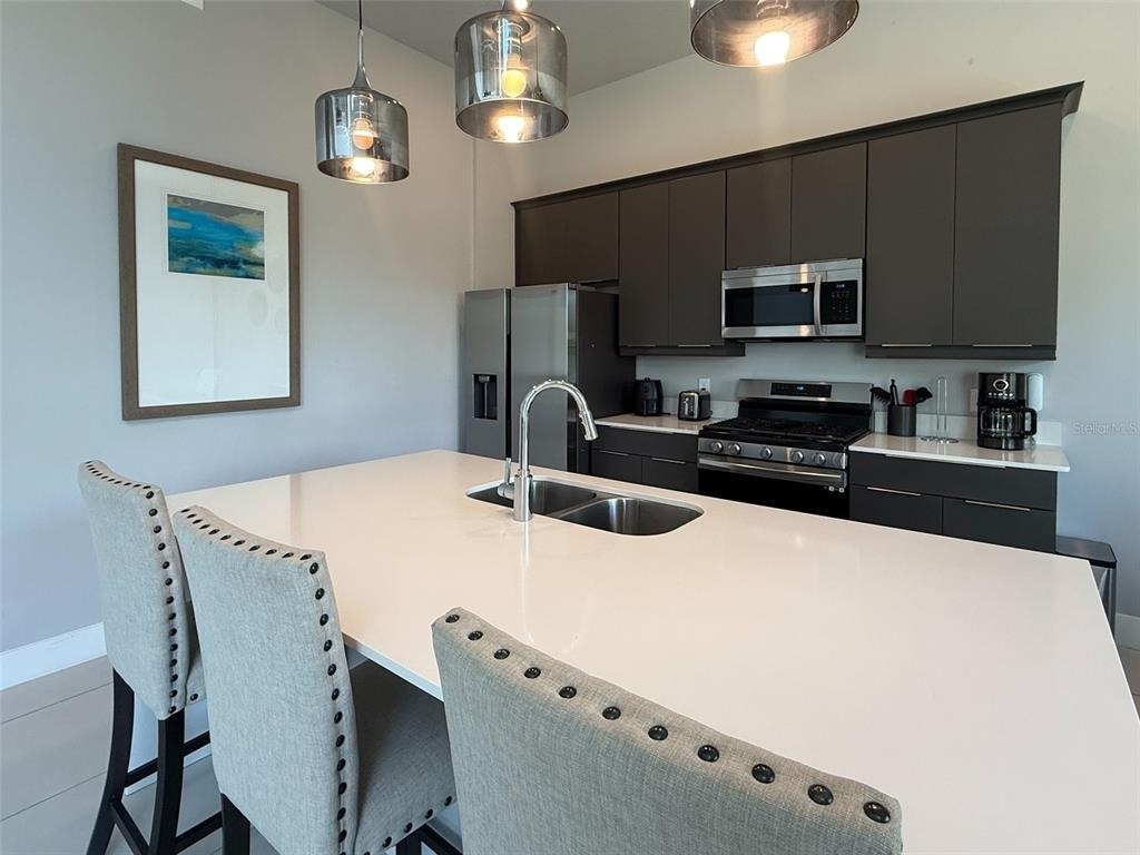 7770 Sandy Ridge Drive - Photo 4