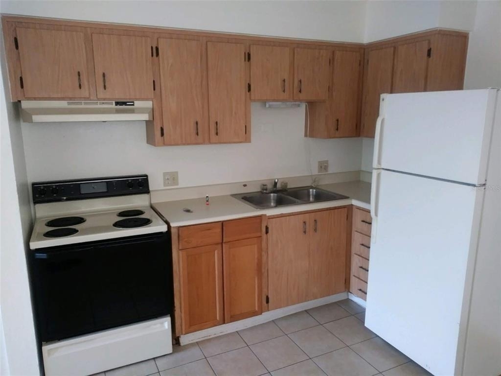 736 Michigan Court - Photo 1