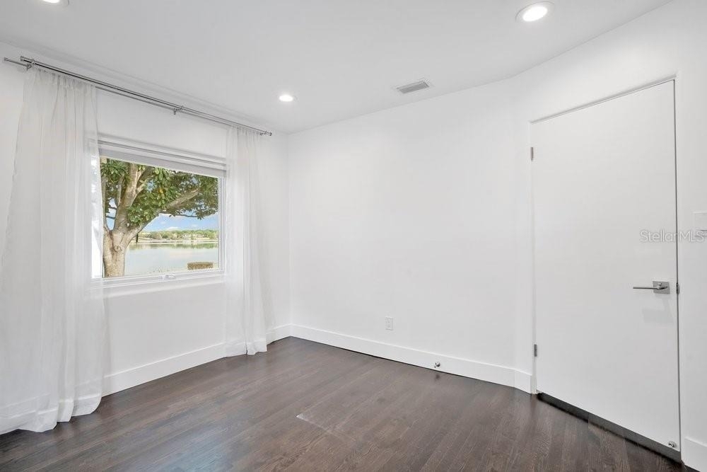 812 East Boulevard - Photo 43