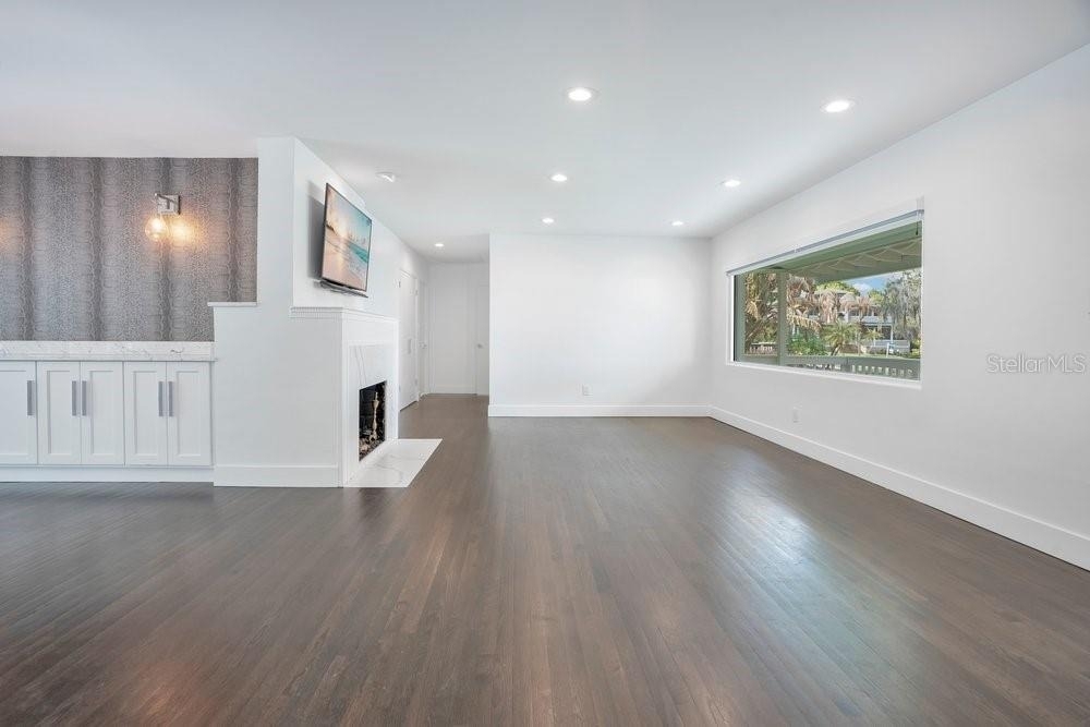 812 East Boulevard - Photo 7