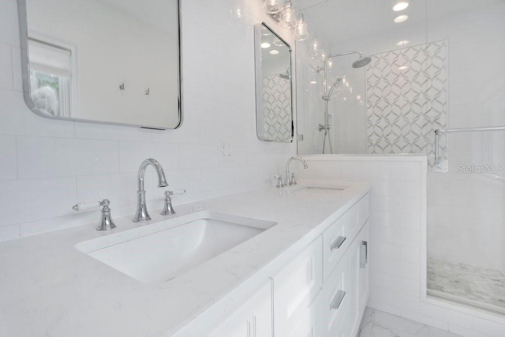 812 East Boulevard - Photo 37