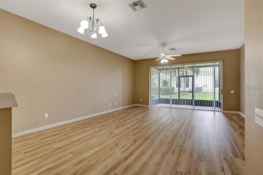 6292 Twain Street - Photo 11