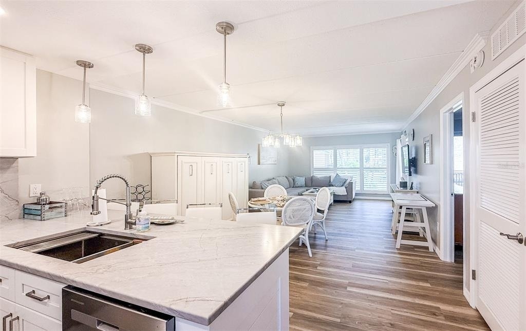 845 Benjamin Franklin Drive - Photo 4