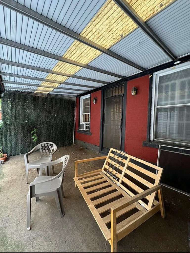 9th Avenue - Photo 7