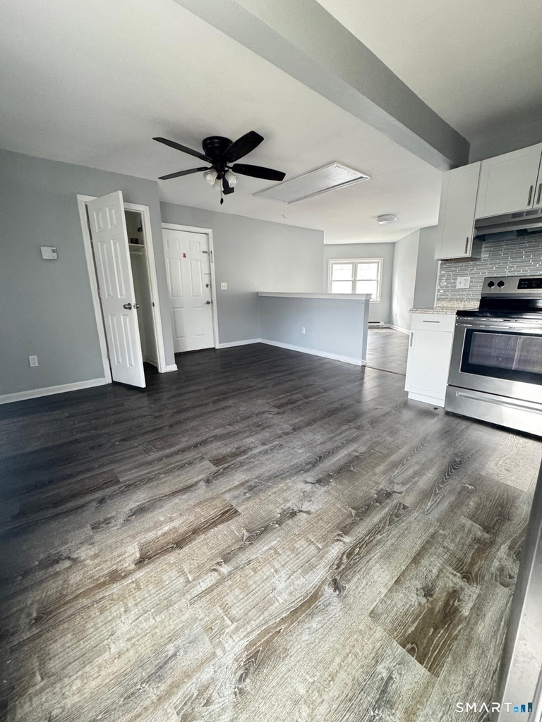 33 Pond Street - Photo 3