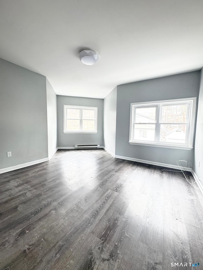 33 Pond Street - Photo 6