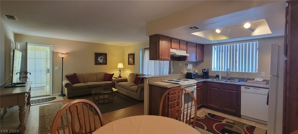 7300 Pirates Cove Road - Photo 4