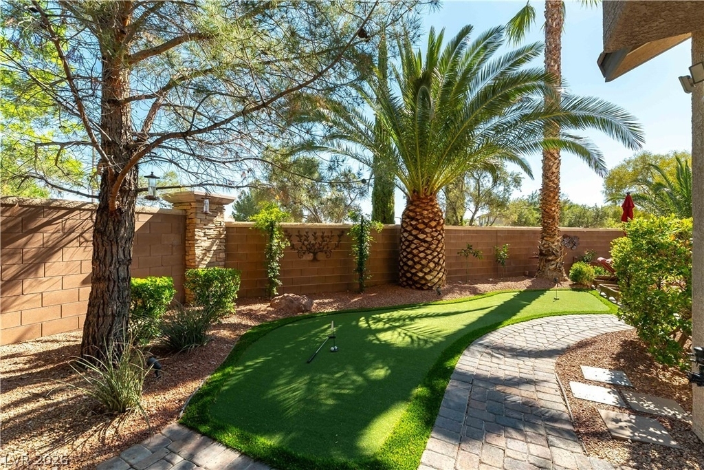 1041 Baronet Drive - Photo 41