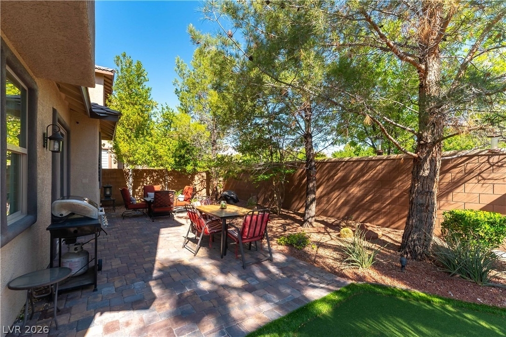 1041 Baronet Drive - Photo 42