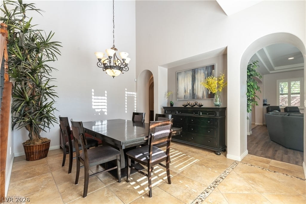 1041 Baronet Drive - Photo 5