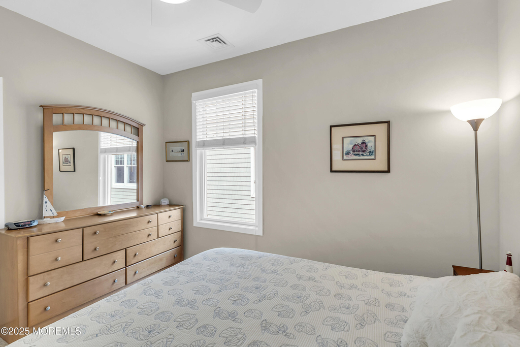 209 Beachfront - Photo 19