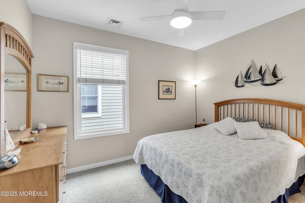 209 Beachfront - Photo 18