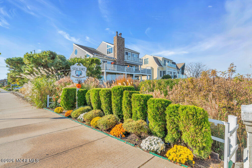111 Chicago Boulevard - Photo 45
