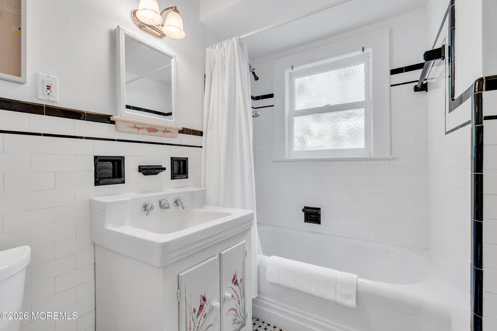 111 Chicago Boulevard - Photo 24