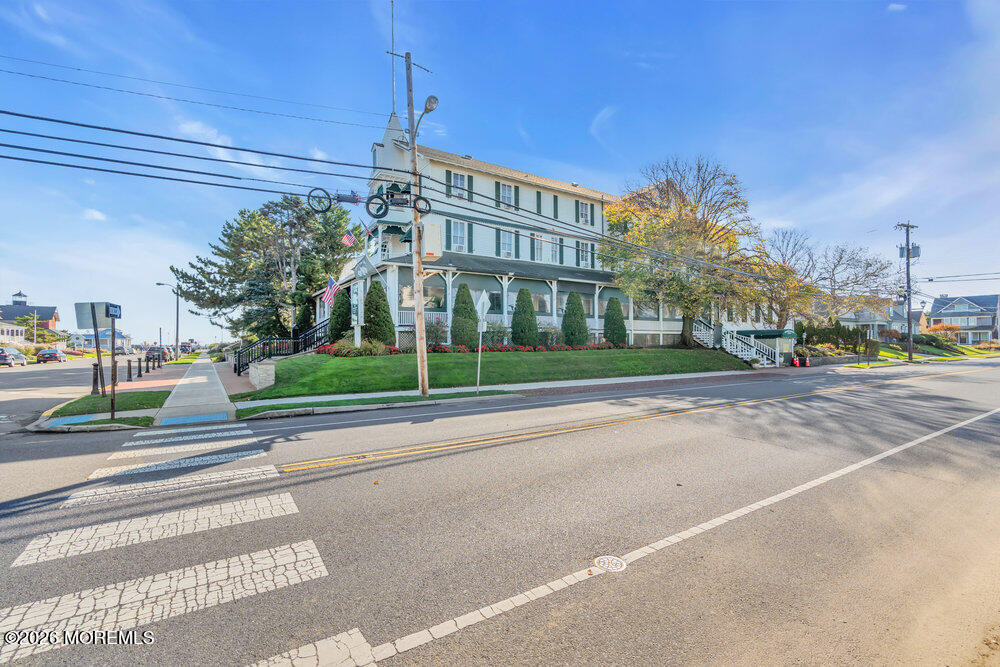 111 Chicago Boulevard - Photo 38