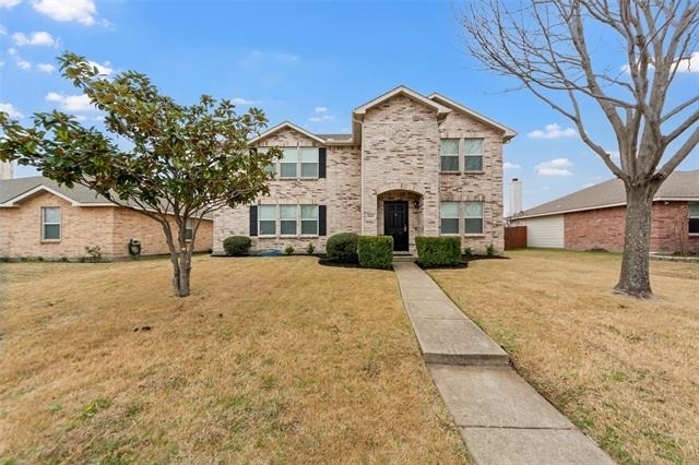 2805 Lake Terrace Drive - Photo 1