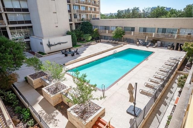 6211 W Northwest Highway - Photo 13